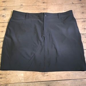 Eddie Bauer Black Adventure Skort Shell 89% Polyester 11% Spandex Size 16